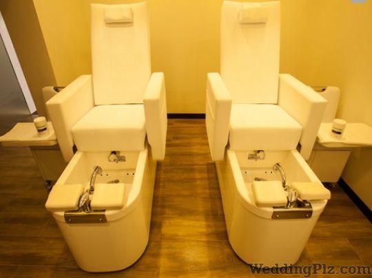 Dessange Salon and Spa Beauty Parlours weddingplz