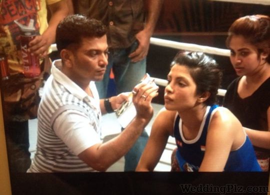 Subhash Shinde Makeup Artist Beauty Parlours weddingplz