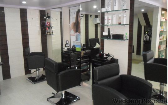 Umas Family Salon Beauty Parlours weddingplz