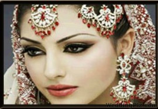Prince and Princess Unisex Salon Beauty Parlours weddingplz