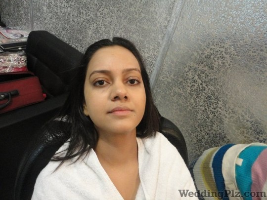 Schon Solutions Beauty Parlours weddingplz