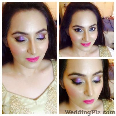Astha Khanna Makeup Artist Beauty Parlours weddingplz