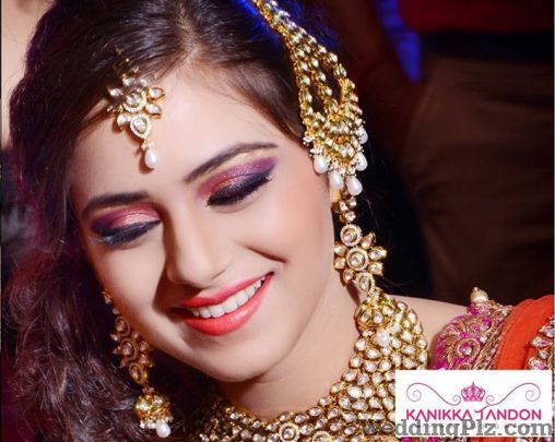 Kanikka Tandon Studdio Beauty Parlours weddingplz