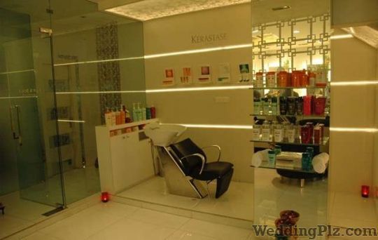 Hair Raiserz Beauty Parlours weddingplz