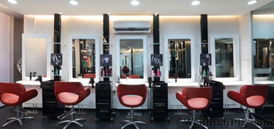 Lakme Salon Beauty Parlours weddingplz