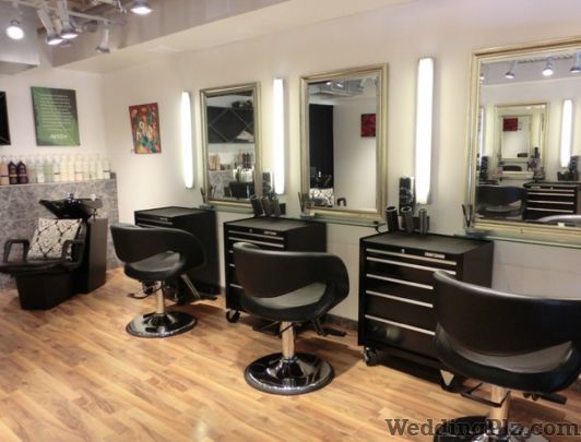 Lucky Hair Dresser Beauty Parlours weddingplz