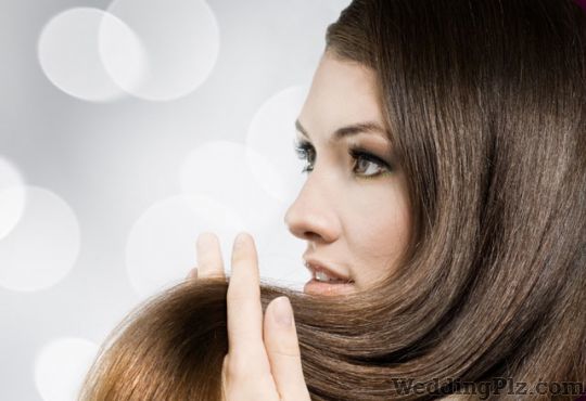 Shahi Look Unisex Salon Beauty Parlours weddingplz