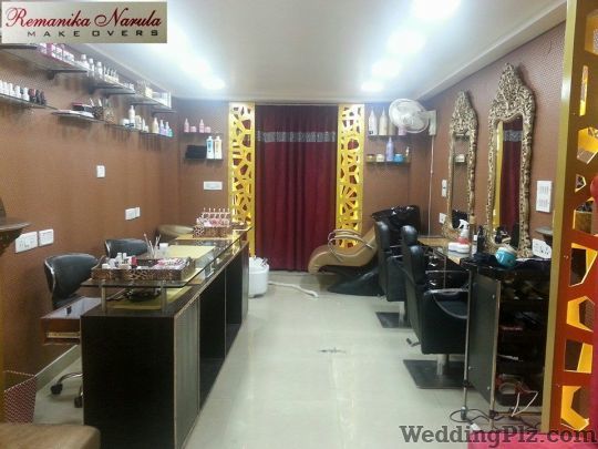 Remanika Narula Makeovers Beauty Parlours weddingplz