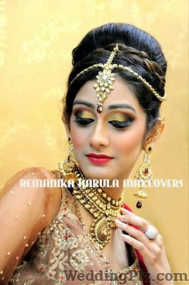 Remanika Narula Makeovers Beauty Parlours weddingplz