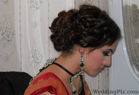 The Cut Collective Beauty Parlours weddingplz
