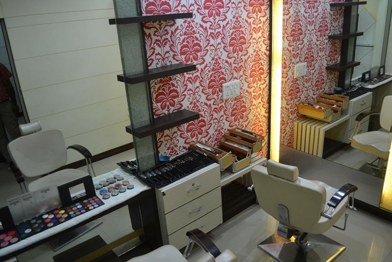 Slender Shape Pvt. Ltd Beauty Parlours weddingplz