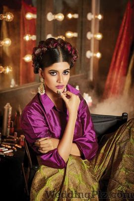 Lakme Salon Beauty Parlours weddingplz