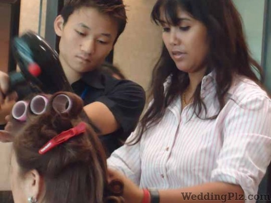 Hair N Shanti Unisex Salon Beauty Parlours weddingplz