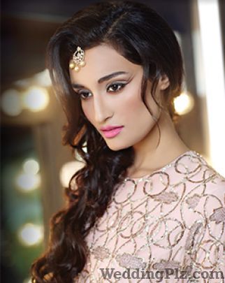 Lakme Salon Beauty Parlours weddingplz