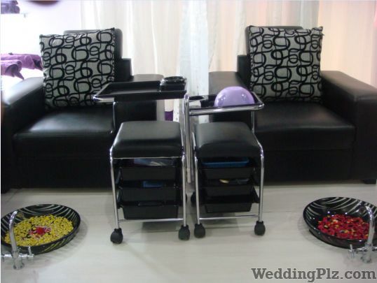 Parlour ICE CUBE Beauty Parlours weddingplz