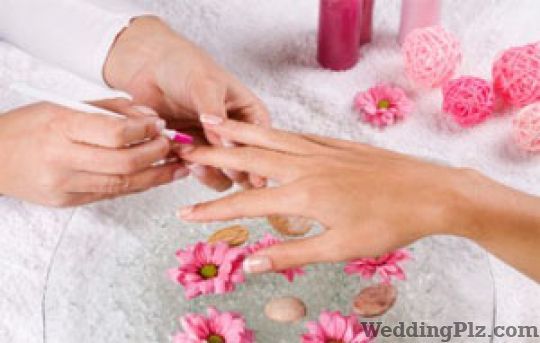 Shinneyway Beauty Clinic And Training Center Beauty Parlours weddingplz