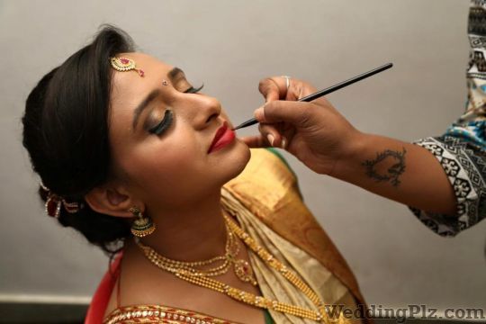 Swank Salon Beauty Parlours weddingplz