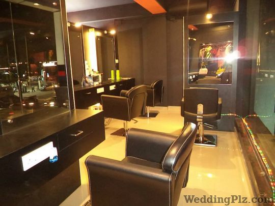 Pineapple Style Studio Beauty Parlours weddingplz