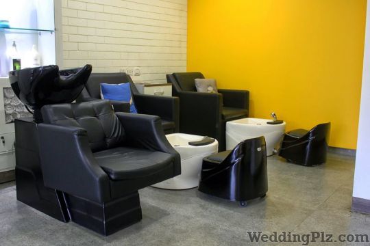 Amber Unisex Salon Beauty Parlours weddingplz