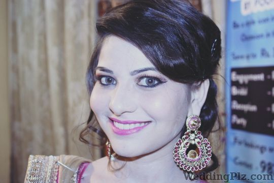 Foxy Salon Beauty Parlours weddingplz