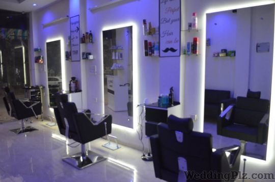 Creative Scissorz Beauty Parlours weddingplz