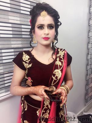Neerus Makeup Studio and Academy Beauty Parlours weddingplz