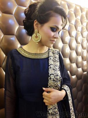 Neerus Makeup Studio and Academy Beauty Parlours weddingplz
