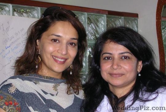 Kavis Nail Care Nail Art Studios weddingplz