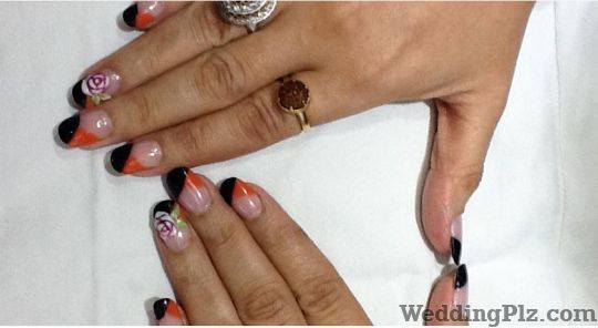Kavis Nail Care Nail Art Studios weddingplz