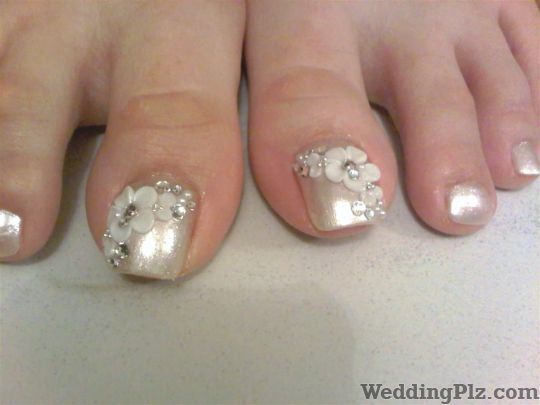 Trendy Nails Nail Art Studios weddingplz