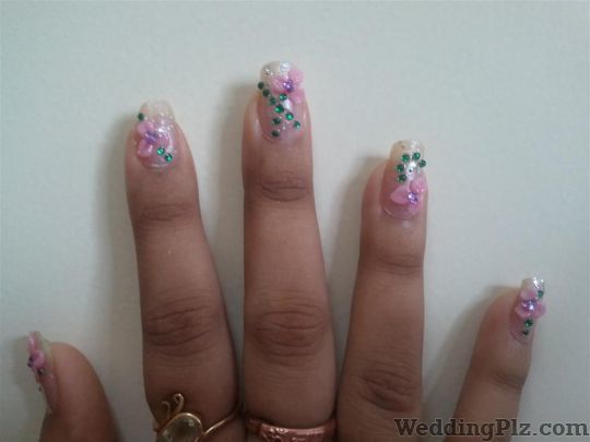 Trendy Nails Nail Art Studios weddingplz