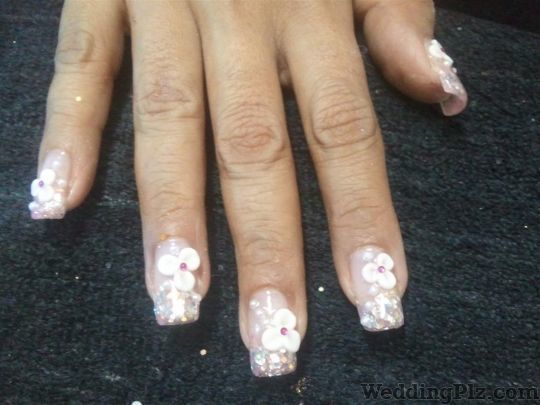 Trendy Nails Nail Art Studios weddingplz