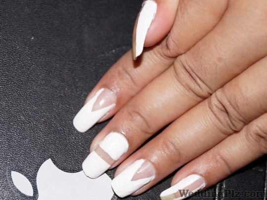 NakhNaksh Nail Art Studios weddingplz