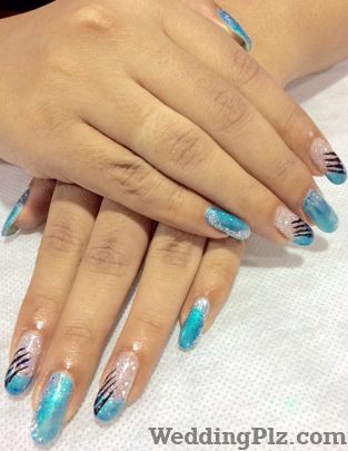 Best salons for gel nail extensions in New York | Fresha