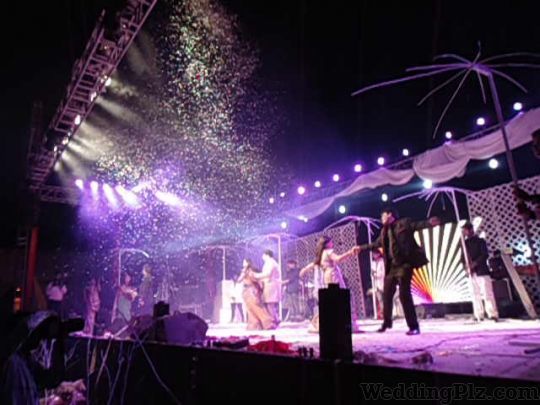 Paramount Live Effect Fireworks and Crackers weddingplz