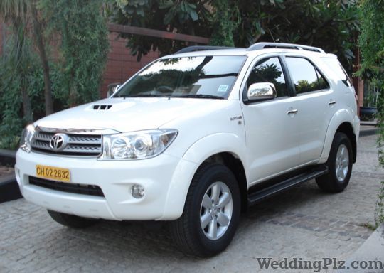 Tara Brothers Luxury Cars on Rent weddingplz
