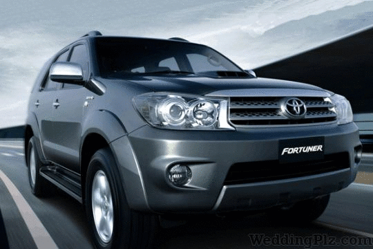 Cab Master Inc Luxury Cars on Rent weddingplz