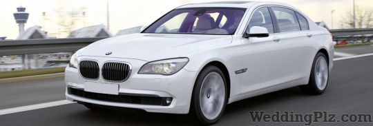 Shrusti Travels Luxury Cars on Rent weddingplz