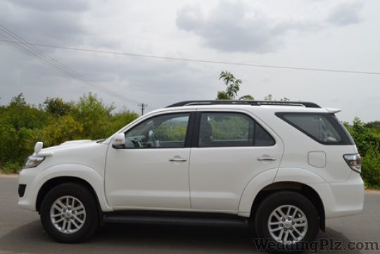 Siddeshwara Travels Luxury Cars on Rent weddingplz