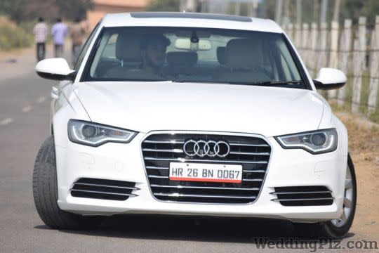 Heritage Cabs Luxury Cars on Rent weddingplz