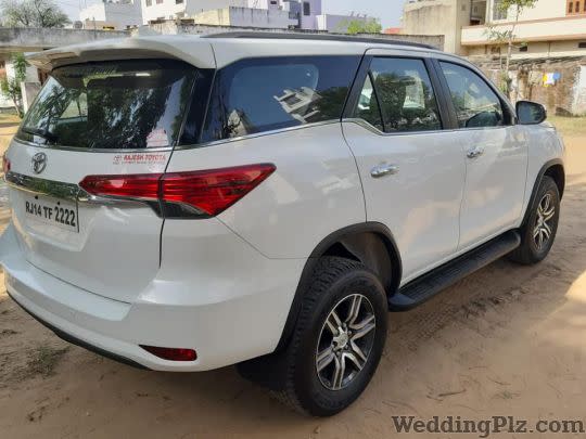 Fire Wheels Luxury Car Rental Luxury Cars on Rent weddingplz