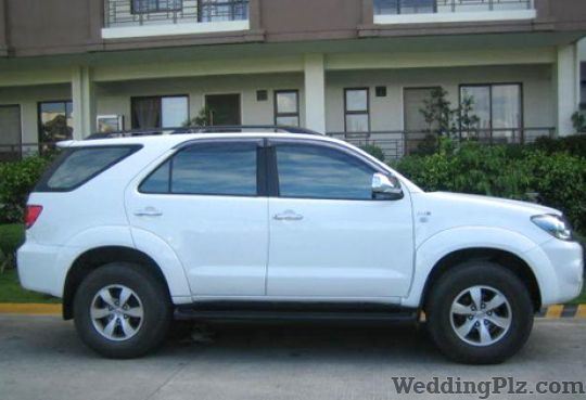 Luxury Car Hire India Taxi Services weddingplz