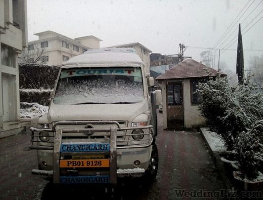 Guri Tempo Traveller Chandigarh Taxi Services weddingplz