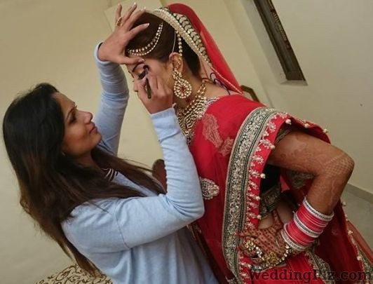 Make Up Diary By Nishi Singh Makeup Artists weddingplz