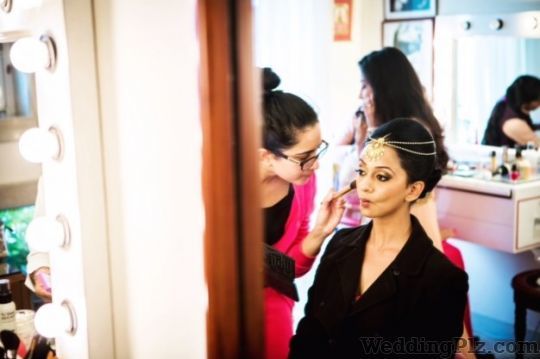 Tejasvini Chander Hair and Makeup Artist Makeup Artists weddingplz