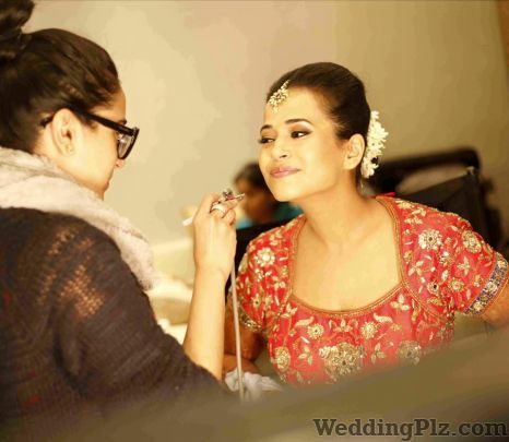 Tejasvini Chander Hair and Makeup Artist Makeup Artists weddingplz