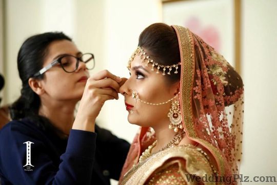 Avantika Kapur Makeup and Hair Makeup Artists weddingplz