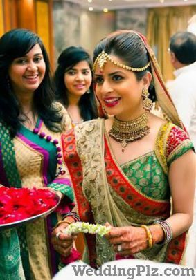 Priya Kapur Makeup Artist Makeup Artists weddingplz