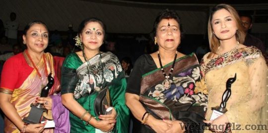 Aashmeen Munjaal Makeup Artists weddingplz