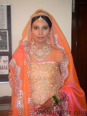 Shalini Vasisht Makeup Artist Makeup Artists weddingplz